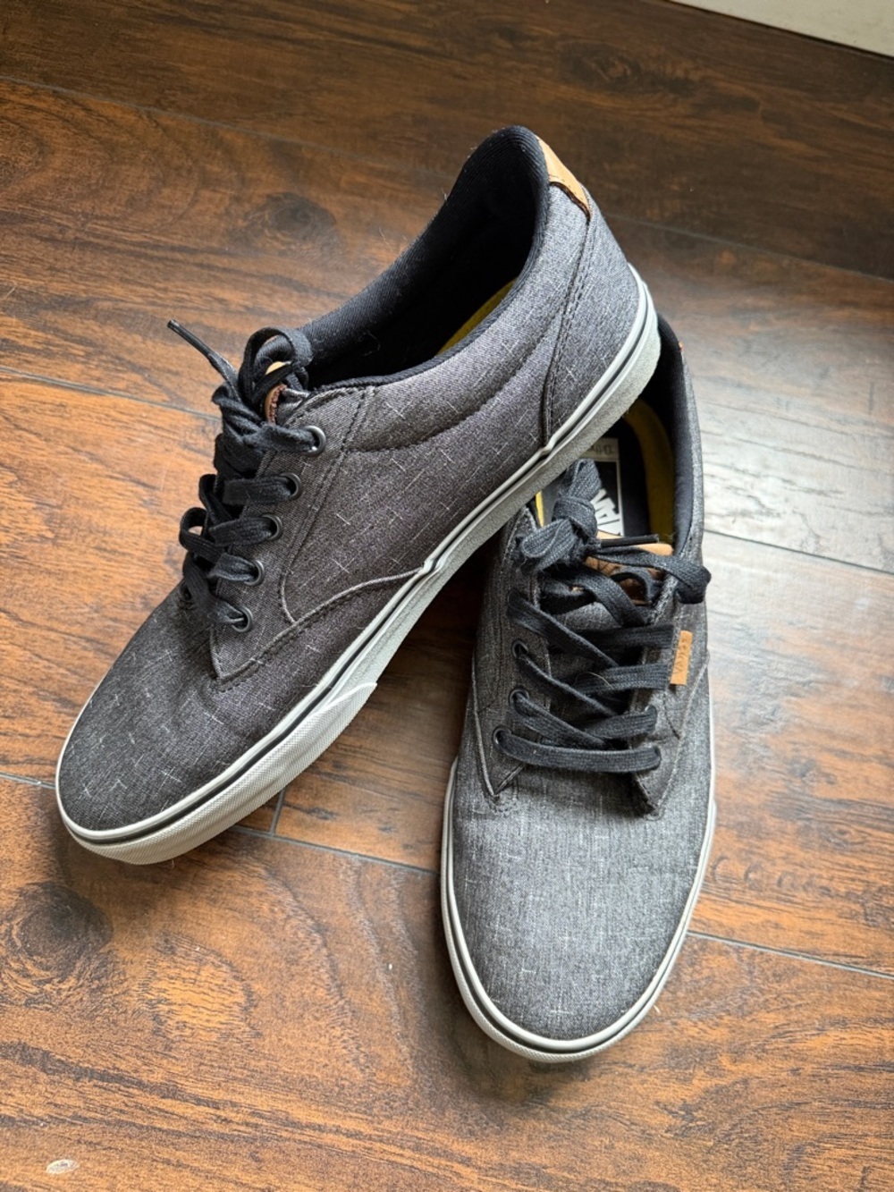 Men's Casual Gray Canvas Lace-Up Vans Sneakers size 12 (SB1)